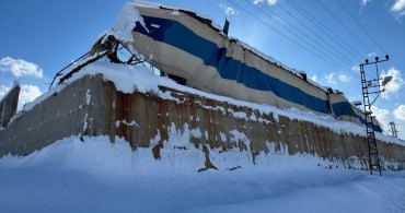 Hakkari'de Kış Şartları Hayatı Olumsuz Etkiliyor