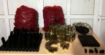 Hakkari'de PKK'ya Kaçak Silah Operasyonu