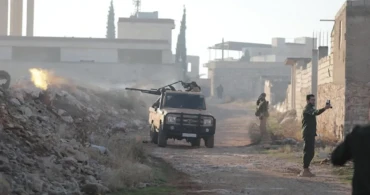 Halep’te Alarm: Suriye Ordusu ile YPG Sıcak Temasta, Mahalleler Askeri Bölgeye Çevrildi