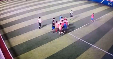 Halı Saha Maçında Yumruklar Konuştu