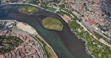 Haliç’te endişe veren manzara: Çöp suyu döküldüğünü tespit ettik