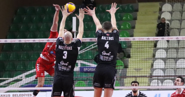 Halkbank, Kuşgöz İzmir Vinç Akkuş Belediyespor'u Rahat Geçti