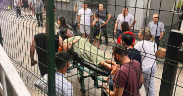 Hamile Kadın ve Oğlu Yangında Kurtarıldı
