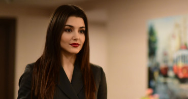 Hande Erçel'in Yıllar Önce Estetiksiz Hali ile Yaptığı Sunuculuk Görüntüleri Ortaya Çıktı!