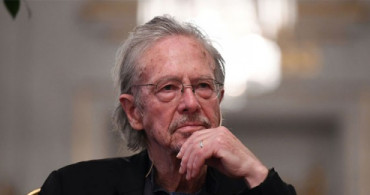 Handke, Kosova'da İstenmeyen Kişi İlan Edildi