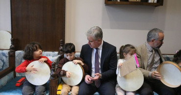 Hasan Basri Yalçın, Tokat'ta Çocuklarla Bir Araya Geldi