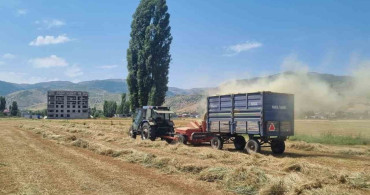 Hasköy'de çiftçilerin kışlık yem mesaisi sürüyor