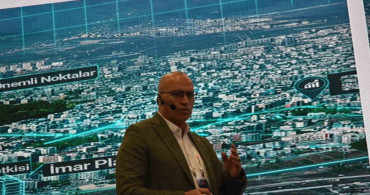 Hatay Büyükşehir Belediyesi Kamu Bilişim Zirvesi'nde Öne Çıktı