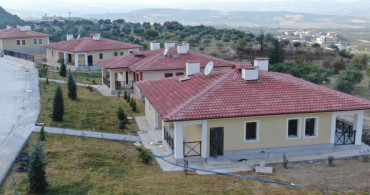 Hatay’da 25 köy evi depremzedelere yuva oldu: Bu kadar kısa sürede olacağını hayal etmiyordum