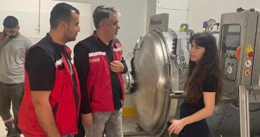 Hatay'da evcil hayvan yaş mama üretim tesisinde denetim yapıldı