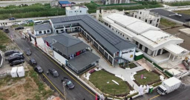 Hatay'da gelecek sörfçüleri için sörf merkezi açıldı