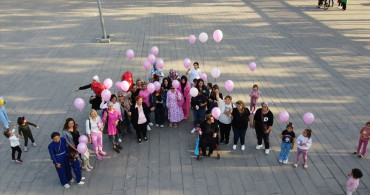 Hatay'da Meme Kanseri Mücadelesi: Pembe Balonlar ile Farkındalık Yaratma Etkinliği