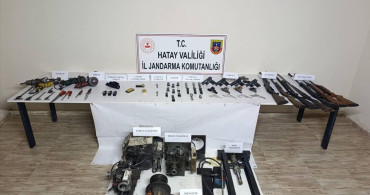 Hatay'da Ruhsatsız Silah Operasyonu: 8 Tabanca ve 4 Av Tüfeği Ele Geçirildi