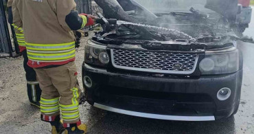 Hatay'da Seyir Halindeki Cip Yangını Kontrol Altına Alındı