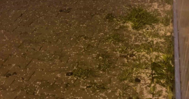 Hatay'da Şiddetli Yağış ve Dolu Etkili Oldu