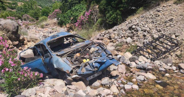 Hatay'da uçurumdan yuvarlanan otomobilin sürücüsü yaralandı