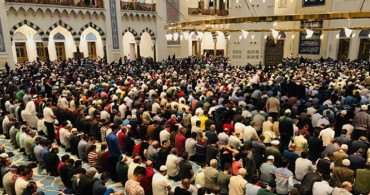 Hatimle teravih namazı kılınan camiler: Bu yıl Ramazan Ayı'nda İstanbul'da, diğer illerde hatimli teravih namazı kıldıran camiler hangileri