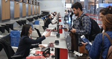 Hava Yoluyla Seyahat Eden Yolcu Sayısı Ocakta 14 Milyonu Buldu
