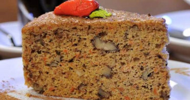 Havuçlu Cevizli Tarçınlı Kek Tarifi