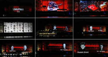 Haydarpaşa Garı'nda 15 Temmuz Şehitleri Anısına Mapping Gösterisi