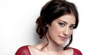 Hazal Kaya ''Aşk Hayatımın En Güzel Yerinde Duruyor''