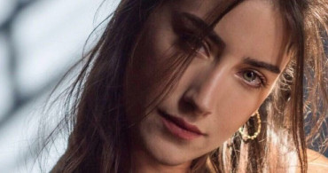 Hazal Kaya'nın Elbisesi Çok Konuşulacak