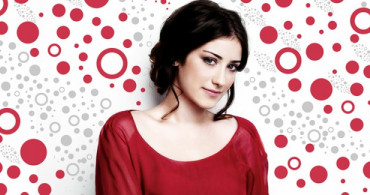 Hazal Kaya'nın Kilolarıyla Başı Dertte