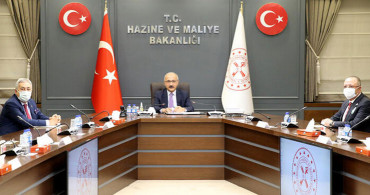 Hazine ve Maliye Bakanı Esnafla Bir Araya Geldi