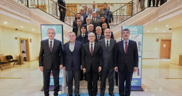 Hazine ve Maliye Bakanı Şimşek, Midyat Belediyesini Ziyaret Etti