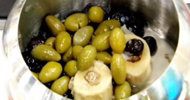 Her Gün Kaç Tane Zeytin Yemek Gerekir? Tok Tutan Zeytin Çorbası Tarifi