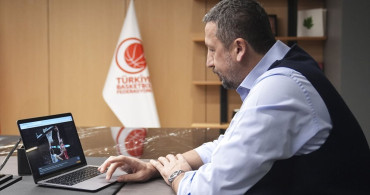 Hidayet Türkoğlu, Anadolu Ajansı'nın Yılın Kareleri Oylamasına Katıldı