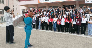 Hınıs Erdoğan Eren Fen Lisesi'nde Bilim Fuarı Heyecanı
