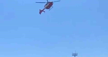Hipotermi tedavisi gören bebek, ambulans helikopterle Diyarbakır'a sevk edildi