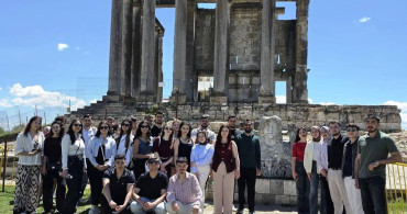 Hisarcık MYO Öğrencileri Aizanoi Antik Kenti’ni Ziyaret Etti