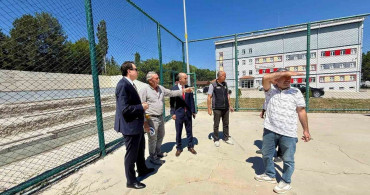 Hisarcık’ta eğitim kurumları spor alanları yenileniyor