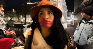 Hollanda'da ICE Protestosu: Kadın Ölümü ve Göçmen Politikalarına Tepkiler