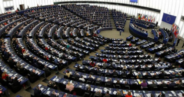 Hollanda'daki AP Seçimlerinde Aşırı Sağ Kaybetti