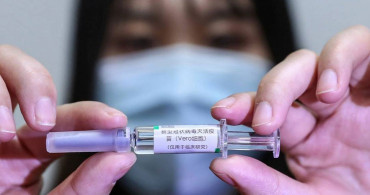 Hong Kong'da Kovid-19'a Karşı Aşılama Başlıyor