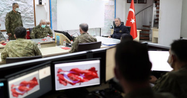 Hulusi Akar: Mücadelemiz Başarıyla Devam Ediyor