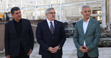 Hüseyin Yayman Hatay Arkeoloji Müzesi'nde Yenileme Çalışmalarını İnceledi