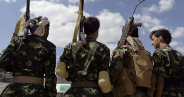 Husiler Yemen'de Marib Kentine İlerliyor