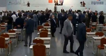 İBB Meclisi'nde Tekme Tokat Kavga!