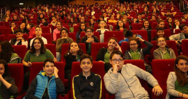 İBB'den LGS'ye Hazırlanan Öğrencilere Geleceğe İlk Adım Konferansları