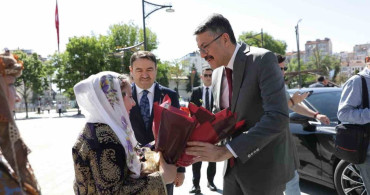 İçişleri bakan yardımcısı ali çelik kütahya’da temaslarda bulundu