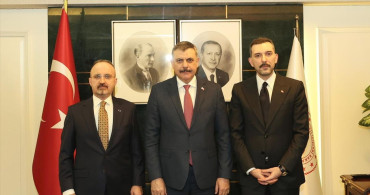 İçişleri Bakanı Çiftçi, Sivil Toplumla İlişkiler Genel Müdürlüğü Brifingine Katıldı