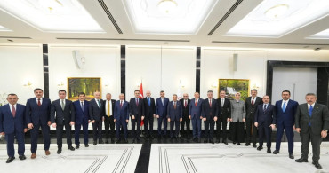 İçişleri Bakanı Çiftçi, TBMM İçişleri Komisyonu Üyeleriyle İftarda Buluştu