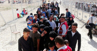 İçişleri Bakanı Süleyman Soylu, Türkiye'de Bulunan Suriyeli Sayısını Açıkladı