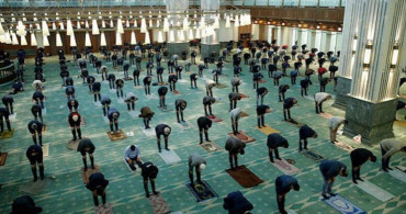 İçişleri Bakanlığı'ndan Cuma Namazı Açıklaması Geldi