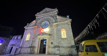 İdlib'de Hristiyanlar 14 Yıl Sonra Noel İçin Hazırlanıyor