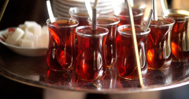 İftarda Çayı Çok, Sahurda Az Tüketin!